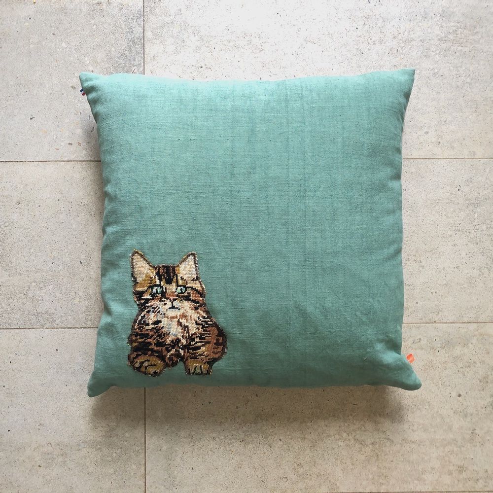 Coussins textile - Coussin Berlioz pour chat "le gouttière" - 60x60cm - L'ATELIER DES CREATEURS