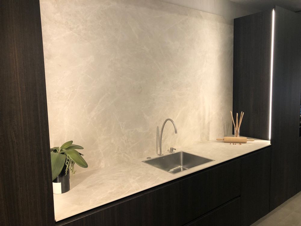 Kitchen splash backs - Diamond Cream Coating - LAMINAM FRANCE