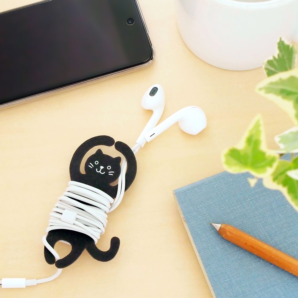 Cadeaux - Earphone Buddy cable holder - SUGAI WORLD