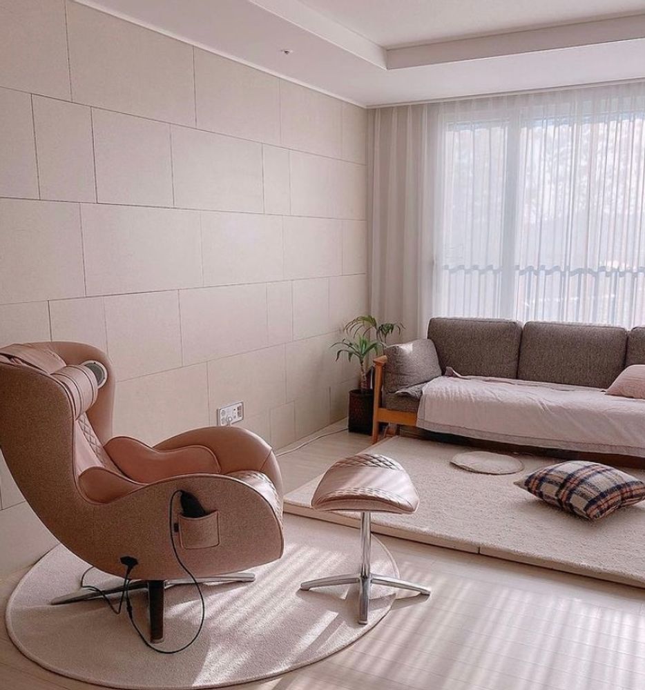 Office furniture and storage - Classic Massage Chair_Pale rose - NOUHAUS