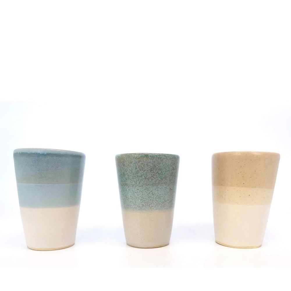 Mugs - Two-Tone Coffee Mug - CHLOÉ KOWALKA