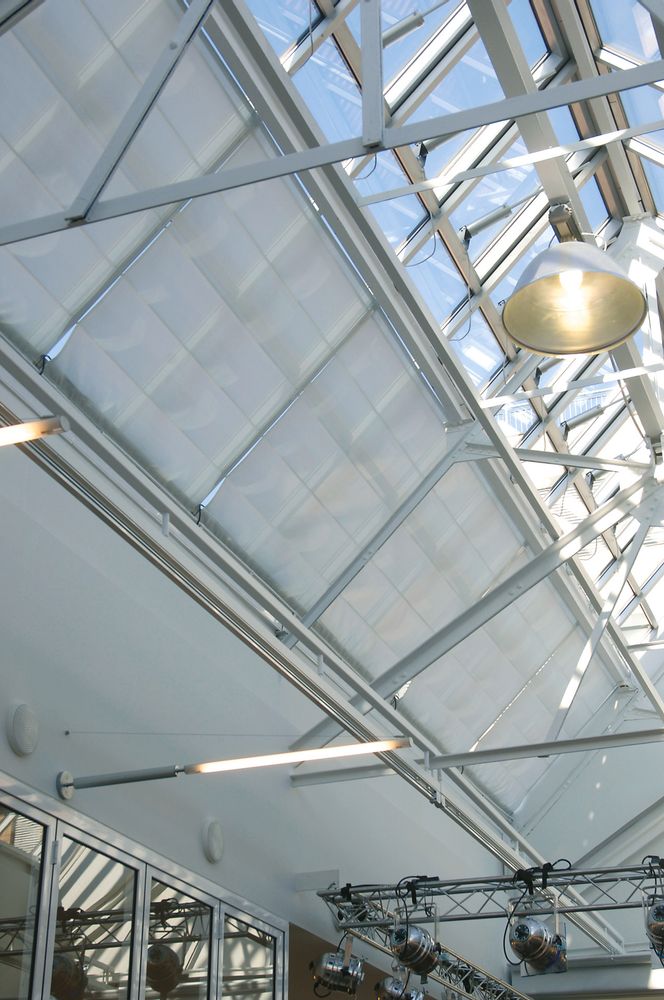 Windows - SG 2195 motorized skylight system - SILENT GLISS