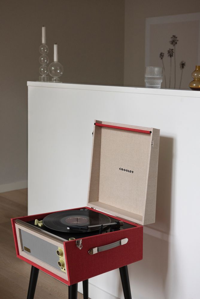 Speakers and radios - Crosley Bermuda Bluetooth Record Player - CROSLEY RADIO