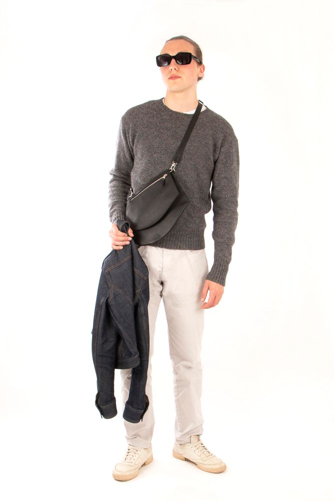 Clutches - Zip Maxi Cut black - Black leather Pouch with removable and adjustable strap - MLS-MARIELAURENCESTEVIGNY