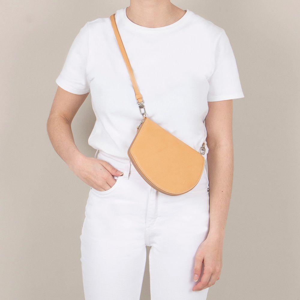 Gifts - Pocket Maxi in natural leather with adjustable and movable strap - MLS-MARIELAURENCESTEVIGNY