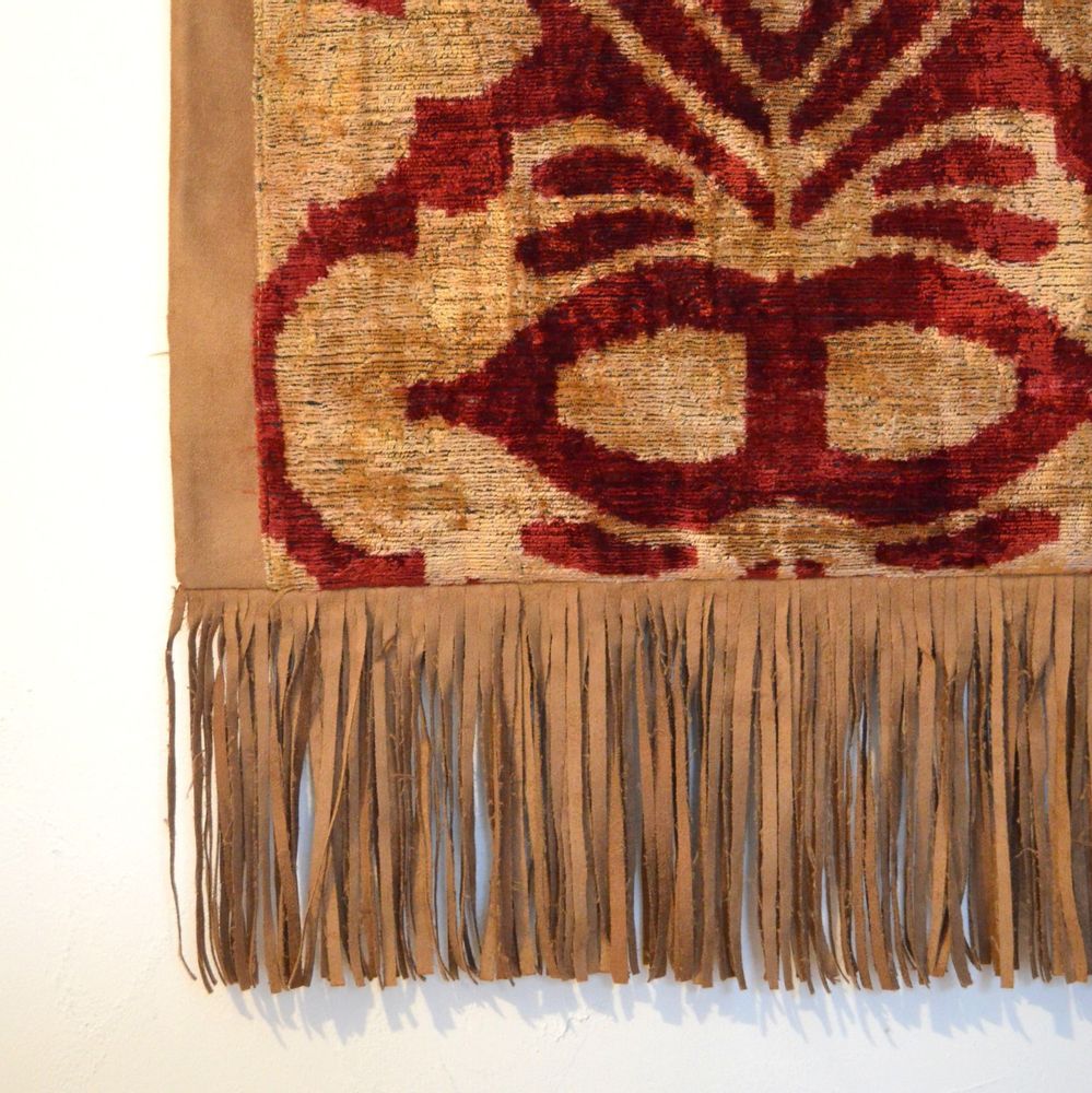 Other wall decoration - Wall hanging - Precious fabric from Central Asia - Unique piece - L'ATELIER DES CREATEURS