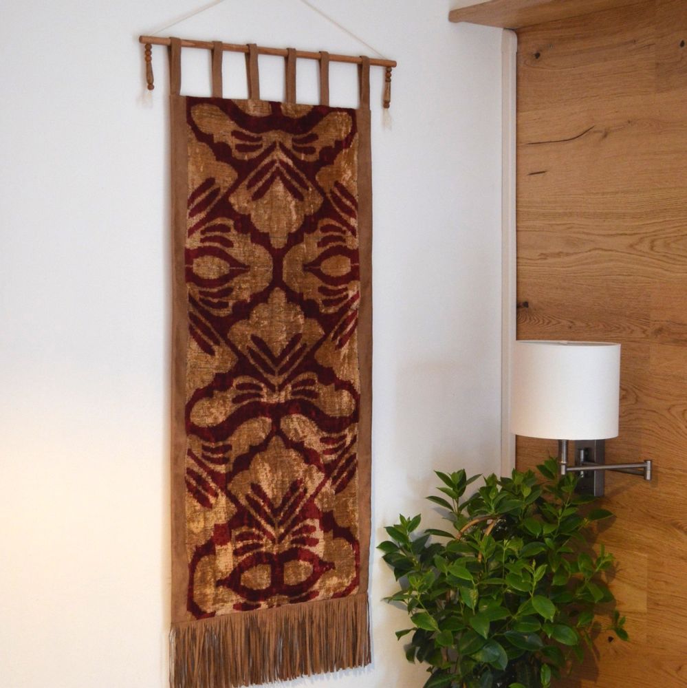 Other wall decoration - Wall hanging - Precious fabric from Central Asia - Unique piece - L'ATELIER DES CREATEURS