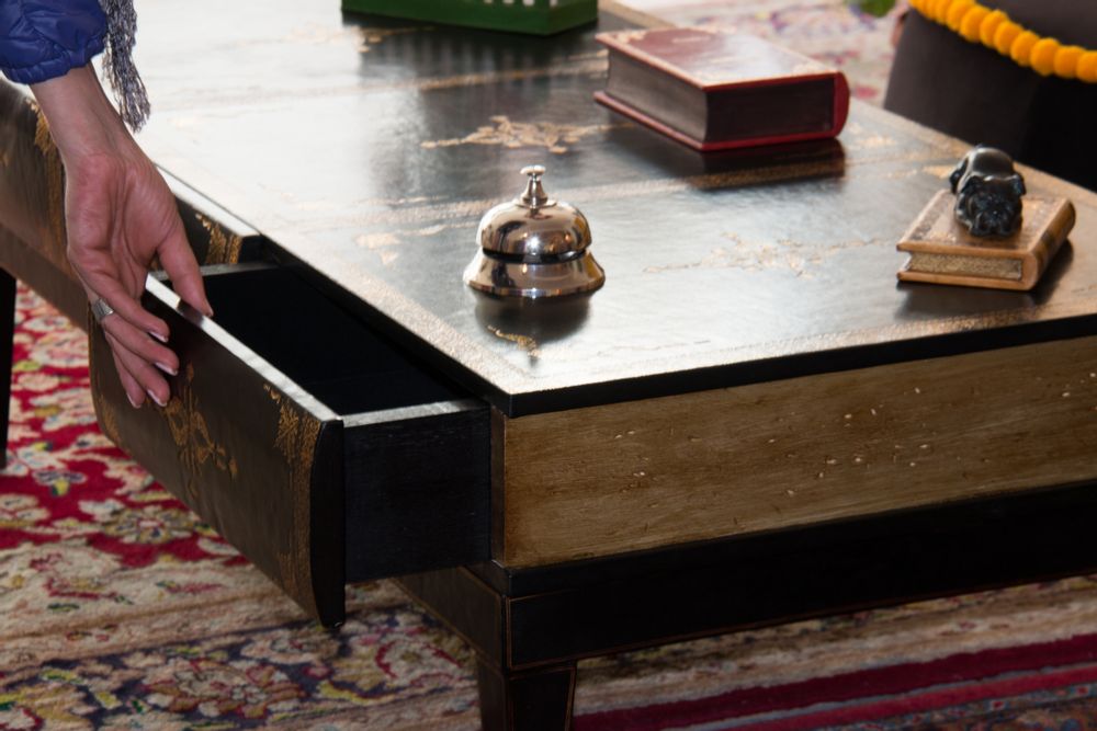 Desks - Tavolo da Salotto - Cuoio - MARIE MAISON SICILIAN DESIGN