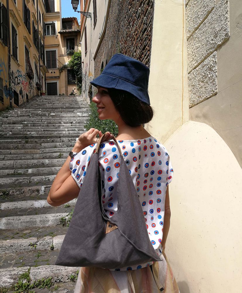 Bags and totes - Handmade origami Makubo shoulder bag handbag in linen and cork - ELENA KIHLMAN