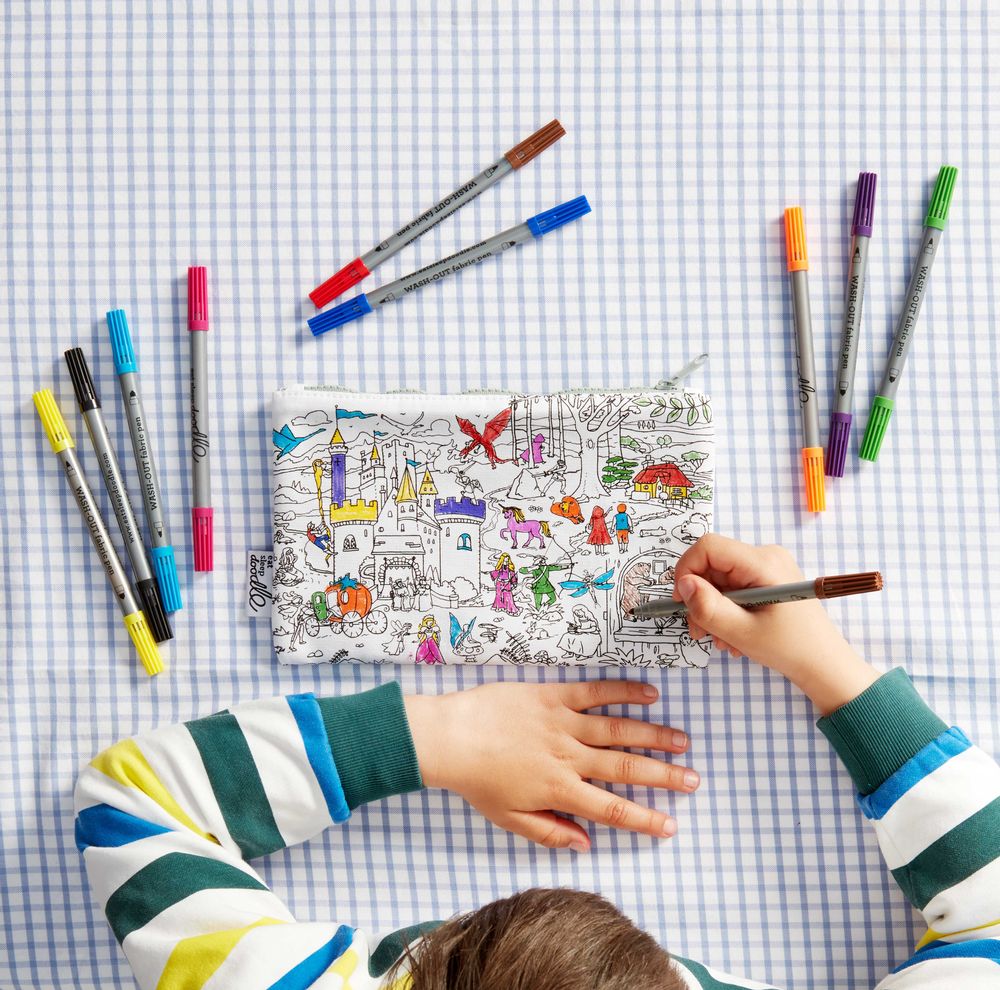 Papeterie bureau - Trousse à colorier contes de fées et légendes - EATSLEEPDOODLE