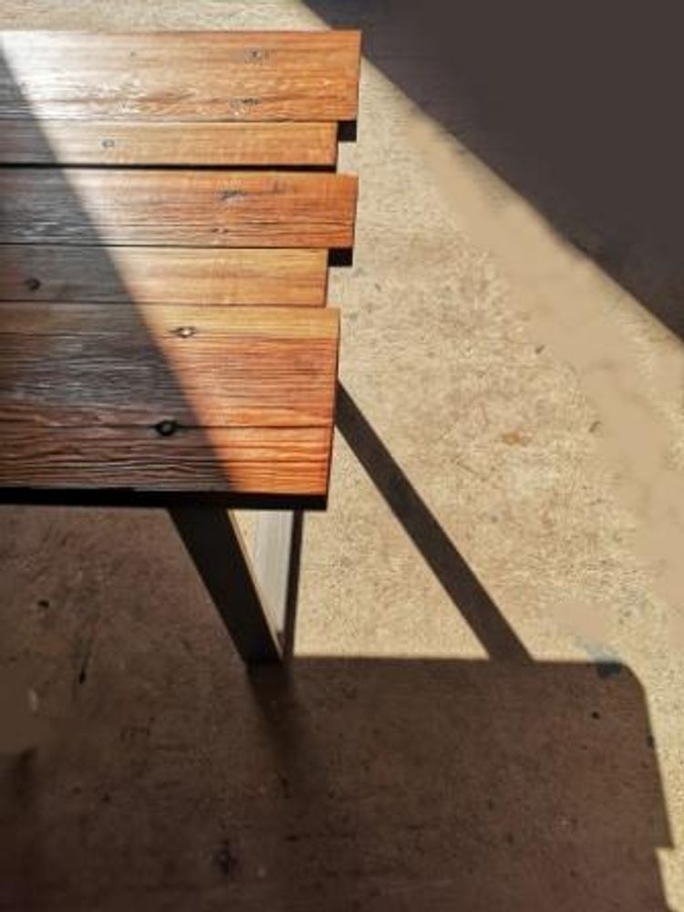 Tables Salle à Manger - Table avec plateau en bois récupéré avec base en acier O - LIVING MEDITERANEO