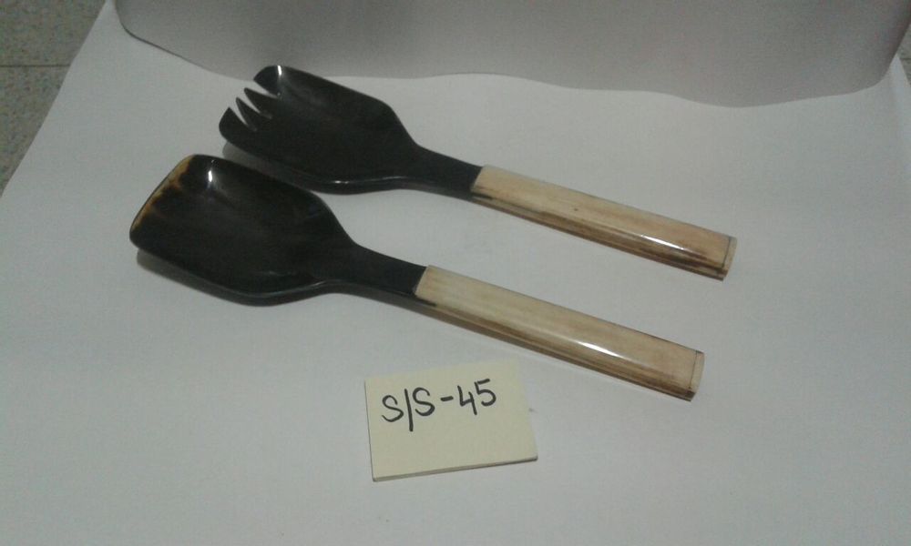 Quincaillerie d'art - Ensembles de table à salade/couverts (corne, os, bois et métal) - SS EXPORTS