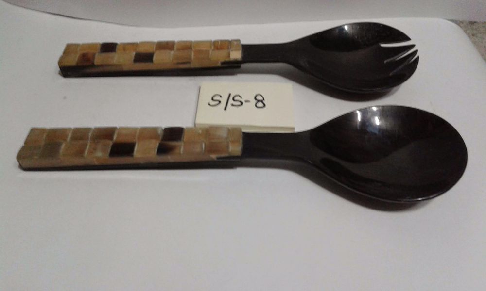 Quincaillerie d'art - Ensembles de table à salade/couverts (corne, os, bois et métal) - SS EXPORTS
