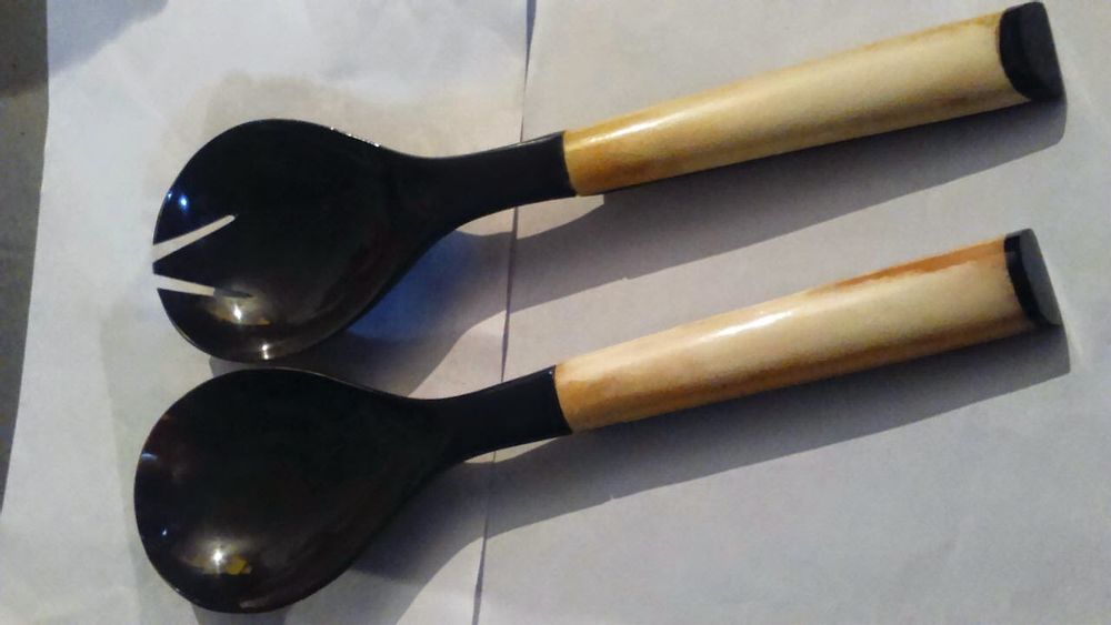 Quincaillerie d'art - Ensembles de table à salade/couverts (corne, os, bois et métal) - SS EXPORTS