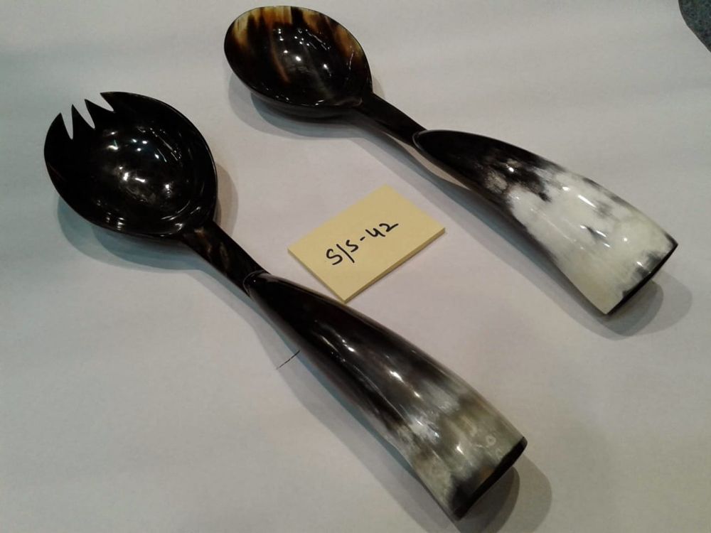 Quincaillerie d'art - Ensembles de table à salade/couverts (corne, os, bois et métal) - SS EXPORTS