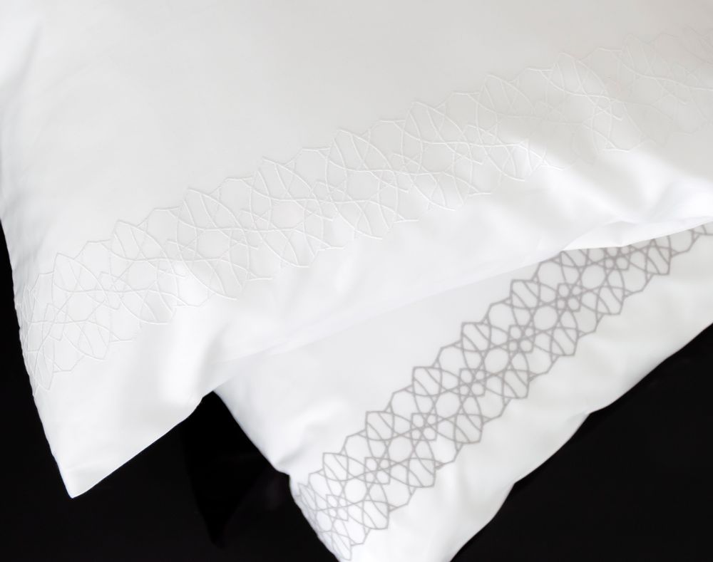Linge de lit - Vicence - Collection de broderies - MIA ZARROCCO - FINE LINENS