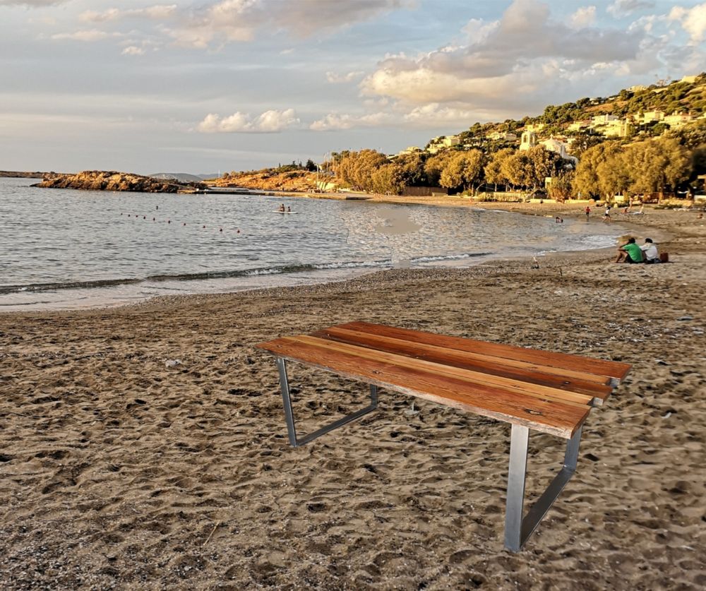 Tables Salle à Manger - Table avec plateau en bois récupéré avec base en acier O - LIVING MEDITERANEO