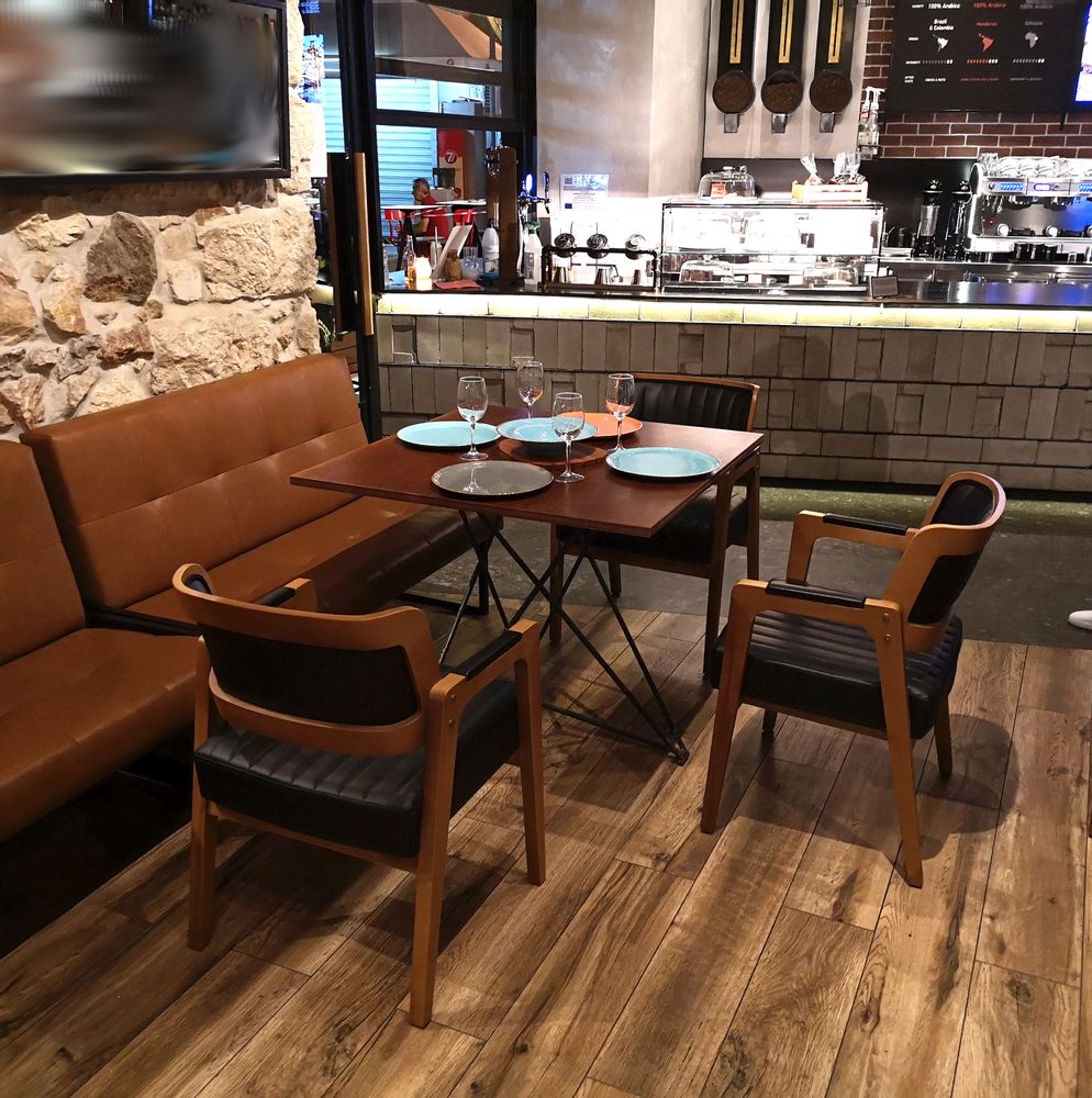 Tables Salle à Manger - Table avec plateau (placage acajou) et pied en acier Starbase - LIVING MEDITERANEO