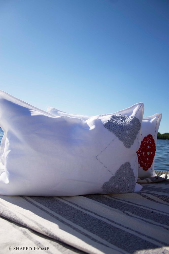 Fabric cushions - WILD ONES - E-SHAPED