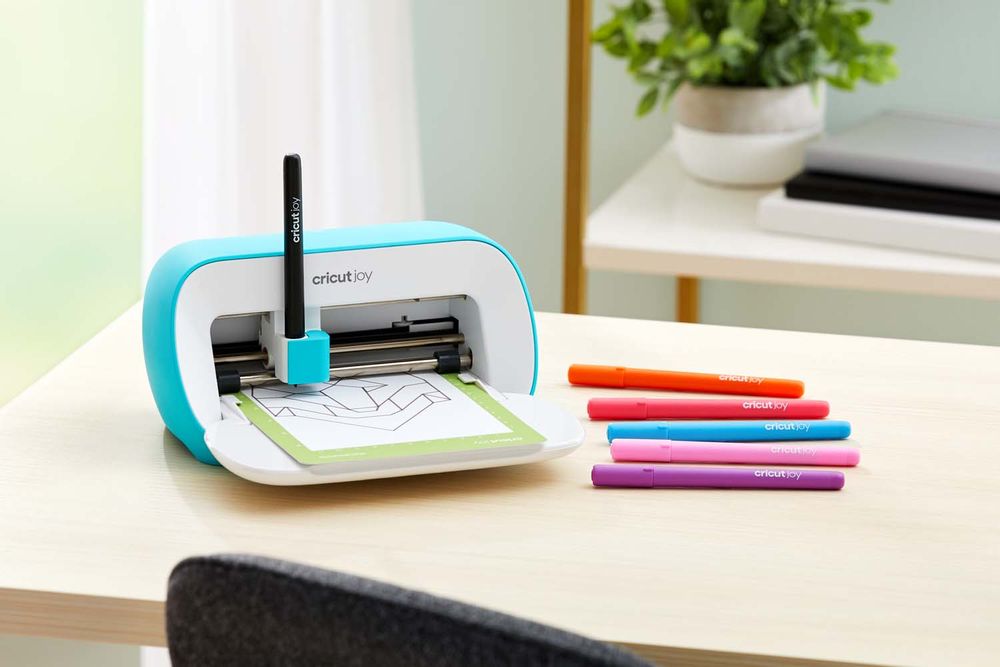 Loisirs créatifs pour enfant - Machine de découpe et d'écriture Cricut Joy - Cricut - SAMPLE & SUPPLY