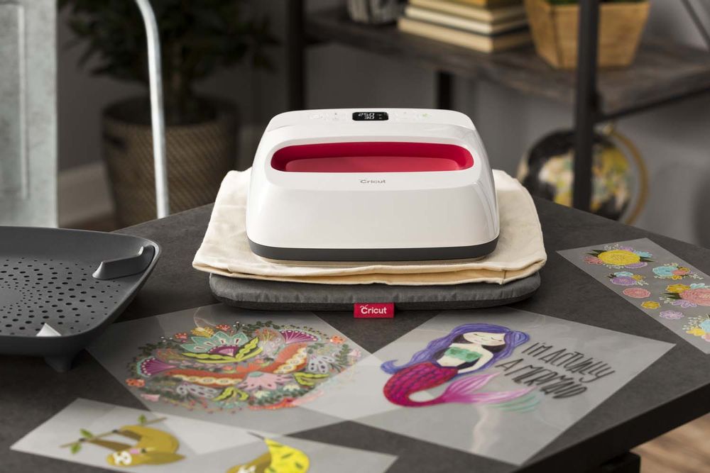 Children's arts and crafts - Easypress 2 Cricut - SAMPLE & SUPPLY