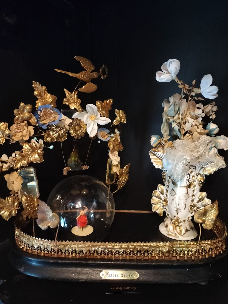 Objets de décoration - les danseuses - boite à musique - NATURE SACRÉE