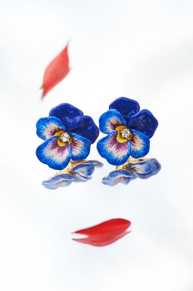 Jewelry - Blue pansy and faceted crystal dormeuses earrings - LES NÉRÉIDES PARIS