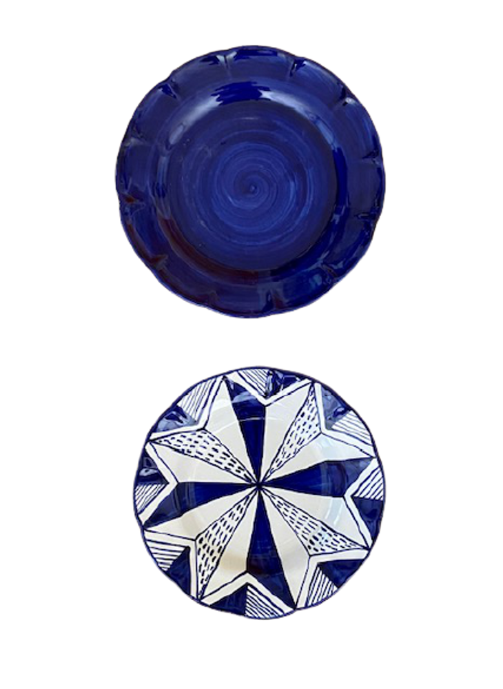 Couverts & ustensiles de cuisine - Ensemble de quatre assiettes à dîner en céramique peintes à la main, diamètre 26 cm - CERASELLA CERAMICHE