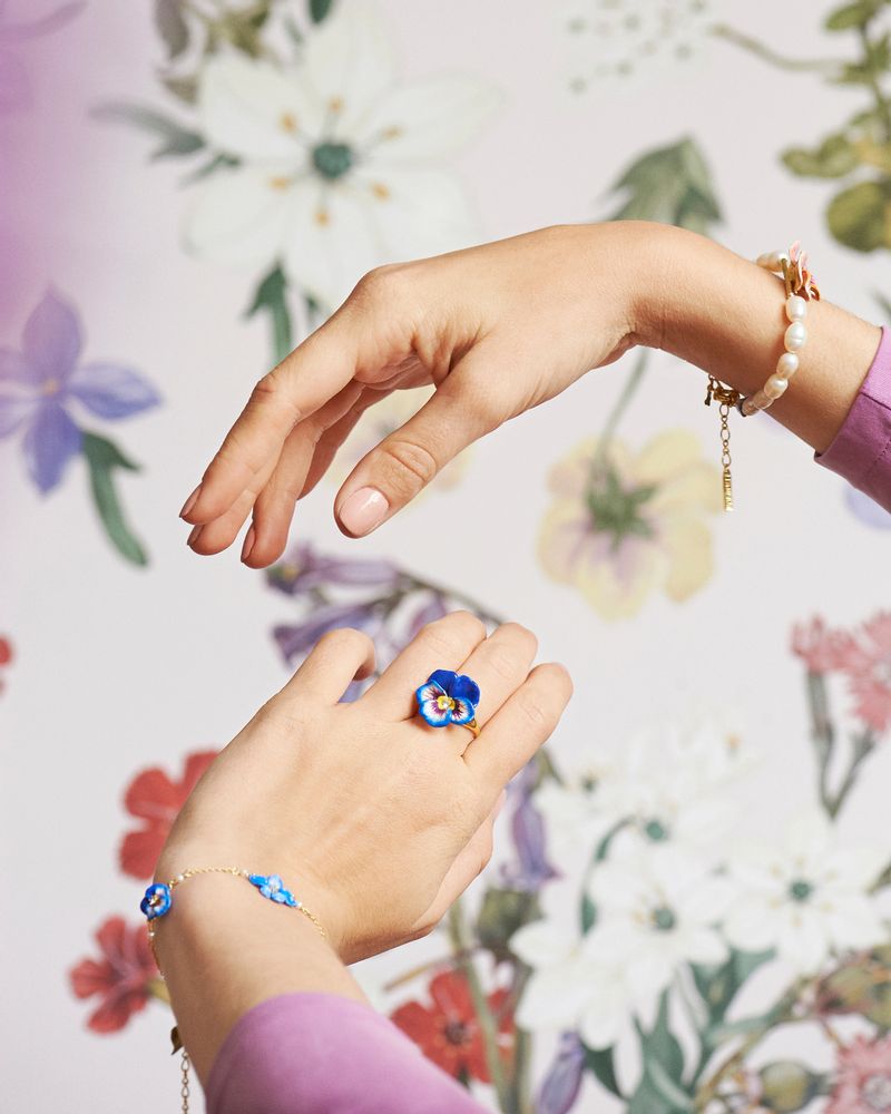 Jewelry - Blue pansy and faceted crystal dormeuses earrings - LES NÉRÉIDES PARIS