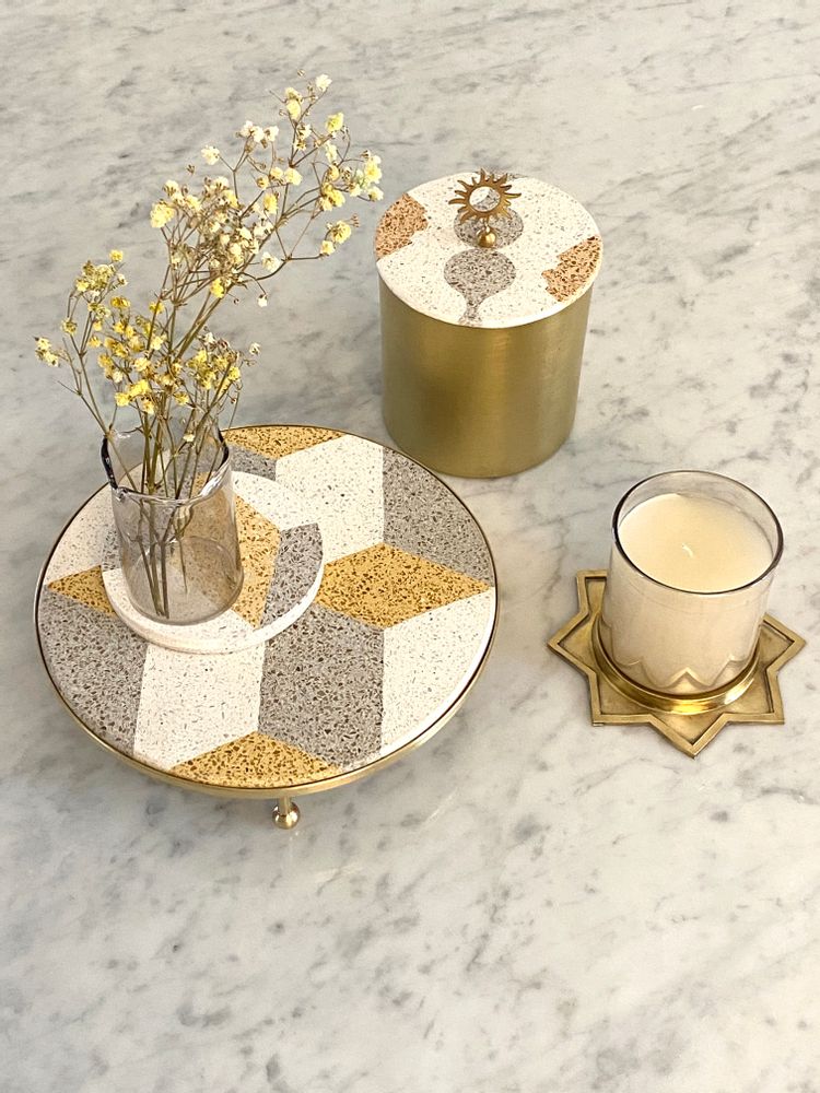 Design objects - Tiled Round Platter Diamond Pattern - ASMA'S CRAFTS