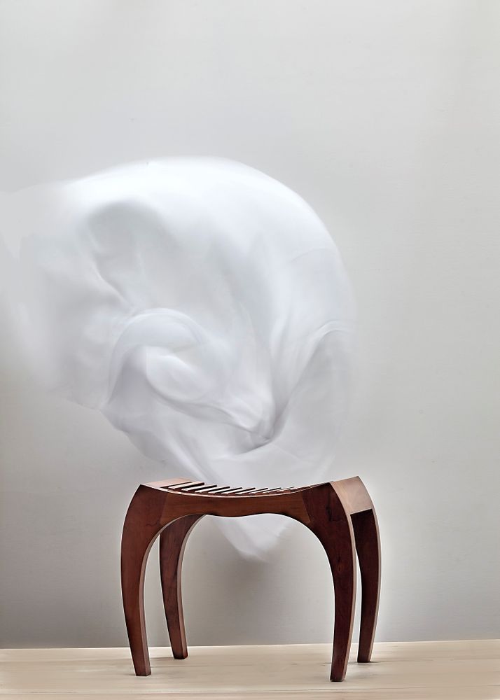 Banquettes pour collectivités - Tabouret en bois pour la chambre à coucher , siège pour le hall RUMBO - VAN DEN HEEDE-FURNITURE-ART-DESIGN