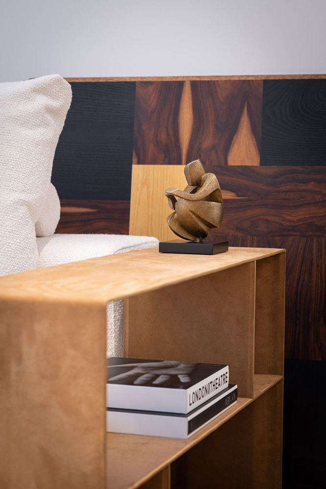 Sculptures, statuettes and miniatures - Mentor - GARDECO OBJECTS