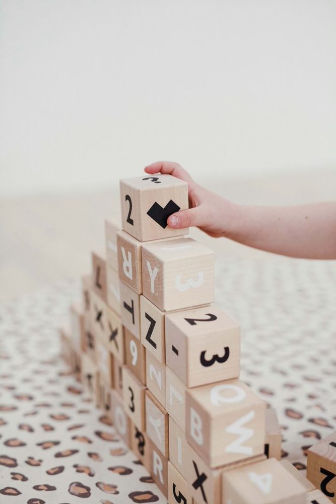 Toys - Math Blocks - Ten wooden math-themed blocks with emojis in a cotton linen sack - OOH NOO
