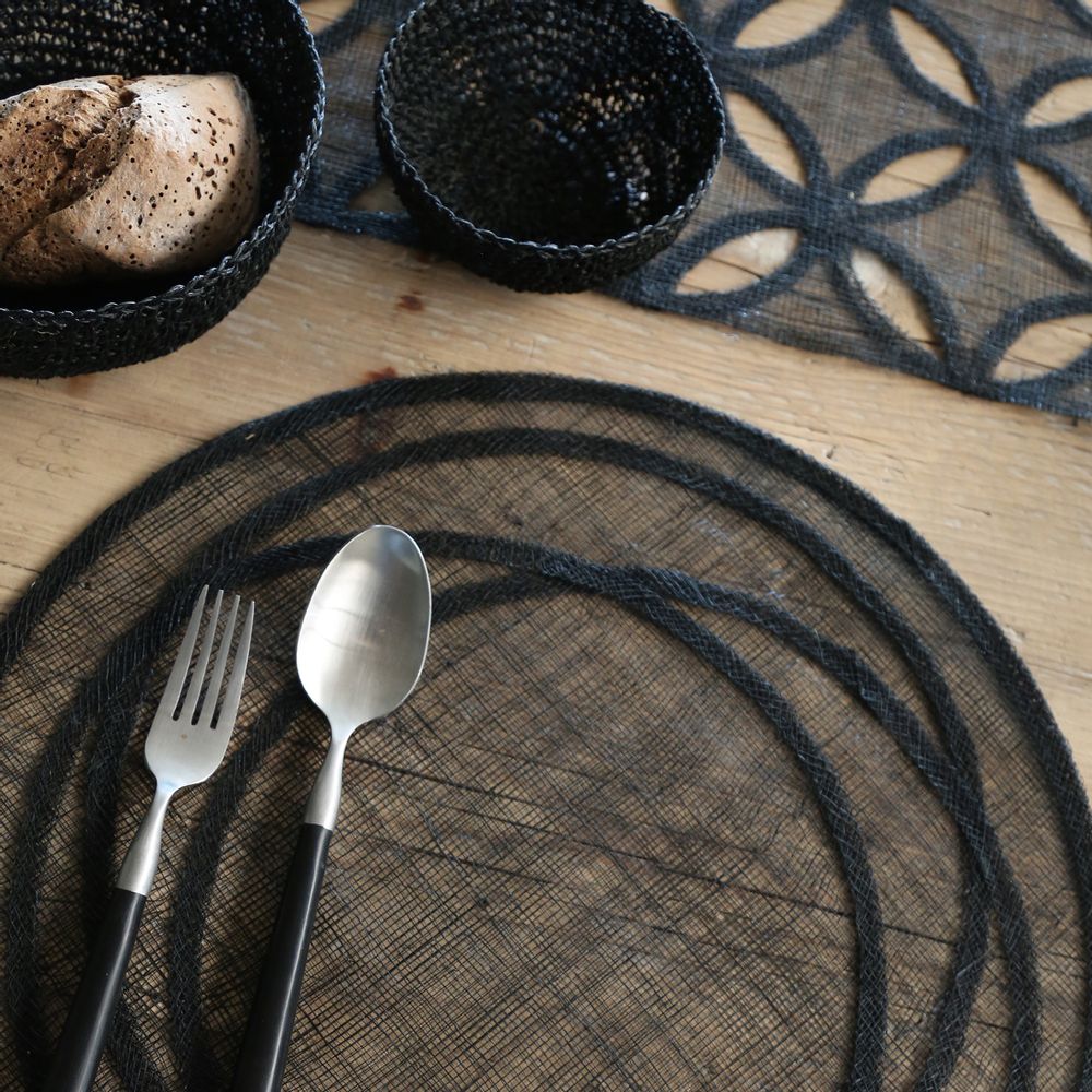 Placemats - 100% abaca underplates and placemats - FIORIRA UN GIARDINO SRL