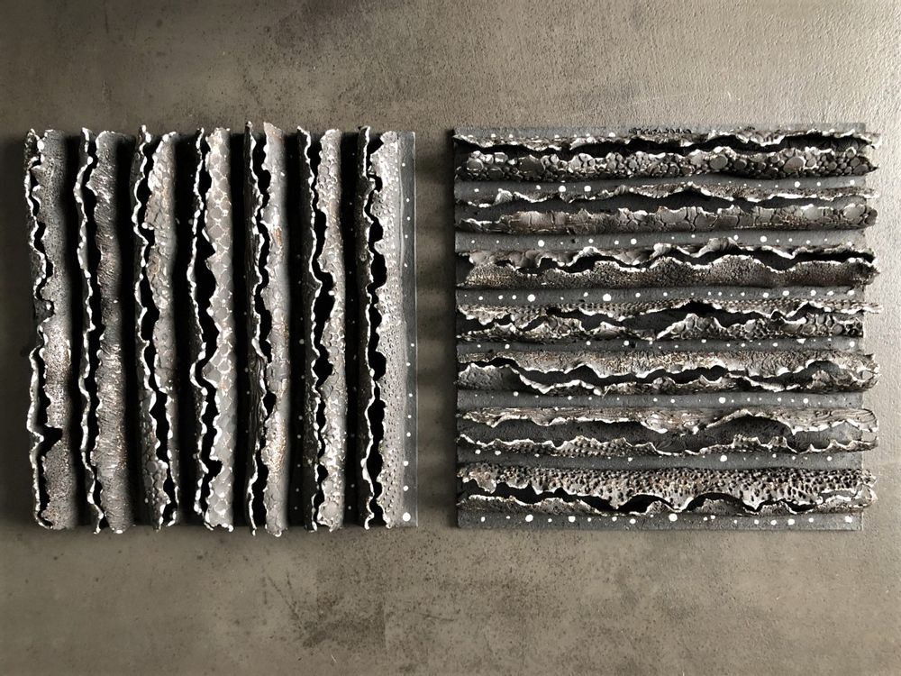 Paintings - Tableaux Grès noir "Eclosion"" collection Ecorce - GUENAELLE GRASSI