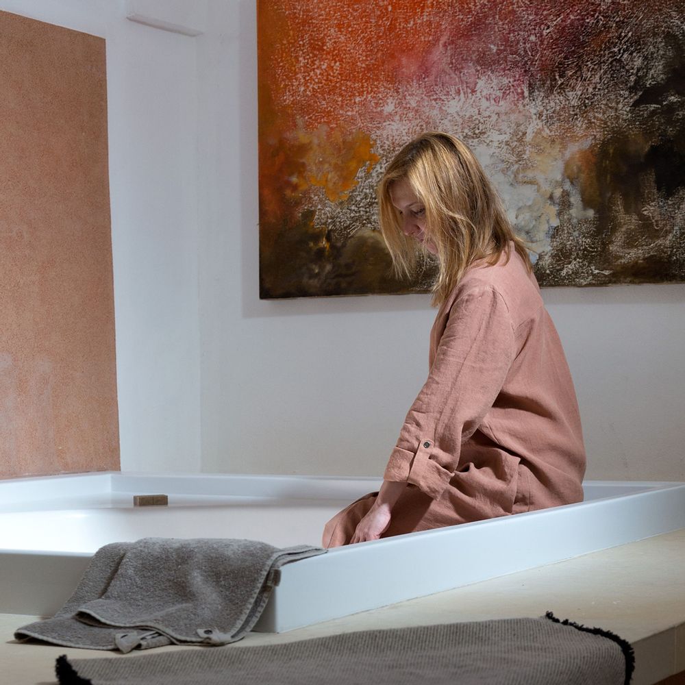 Apparel - Washed linen dresses - LISSOY