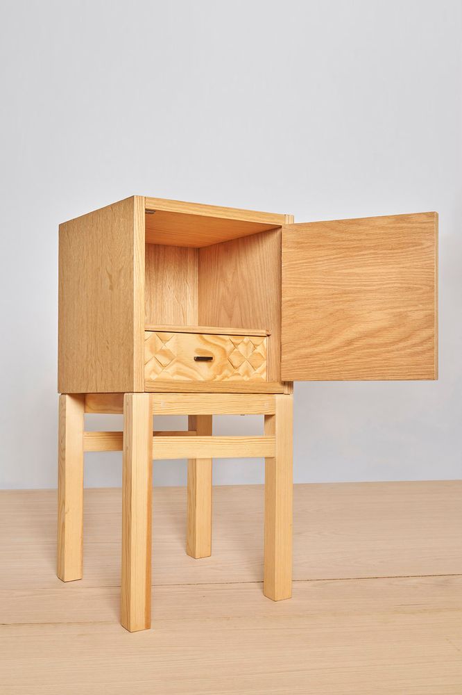 Tables de nuit - Chevet de la collection CUBE - VAN DEN HEEDE-FURNITURE-ART-DESIGN
