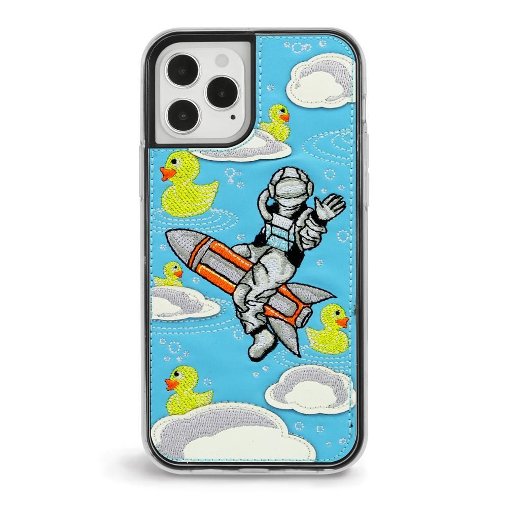 Clutches - BATHTUB Iphone Case - ZERO GRAVITY