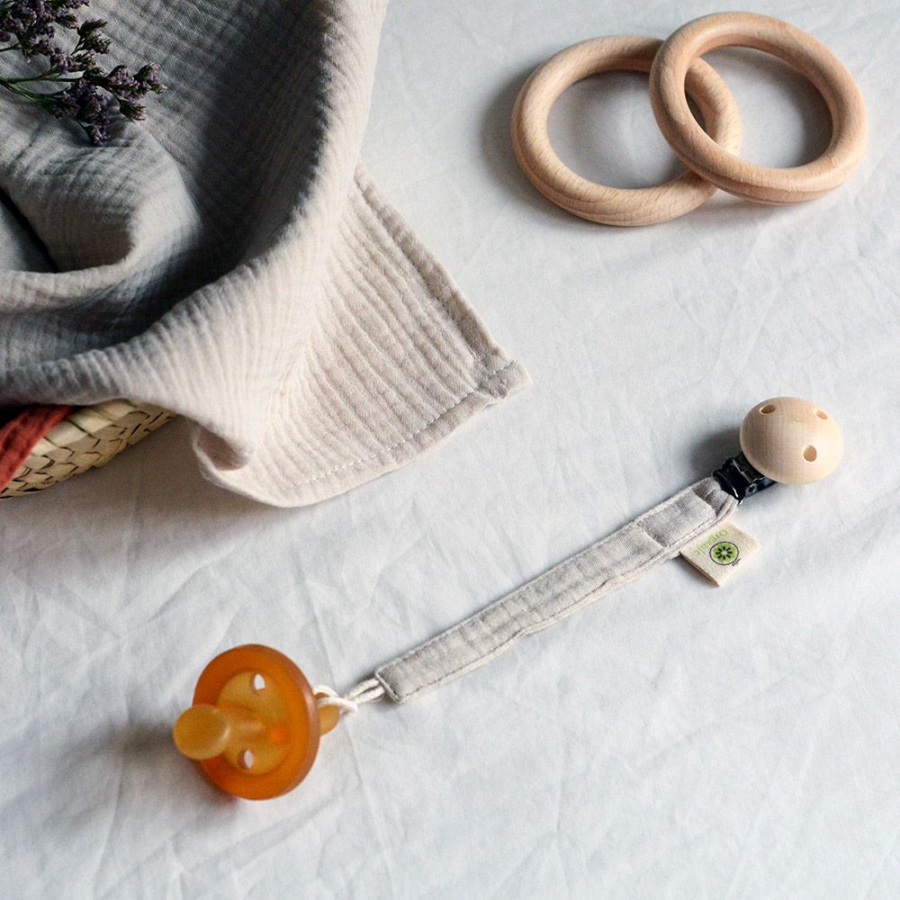 Gifts - Organic soother holder - APUNT BARCELONA