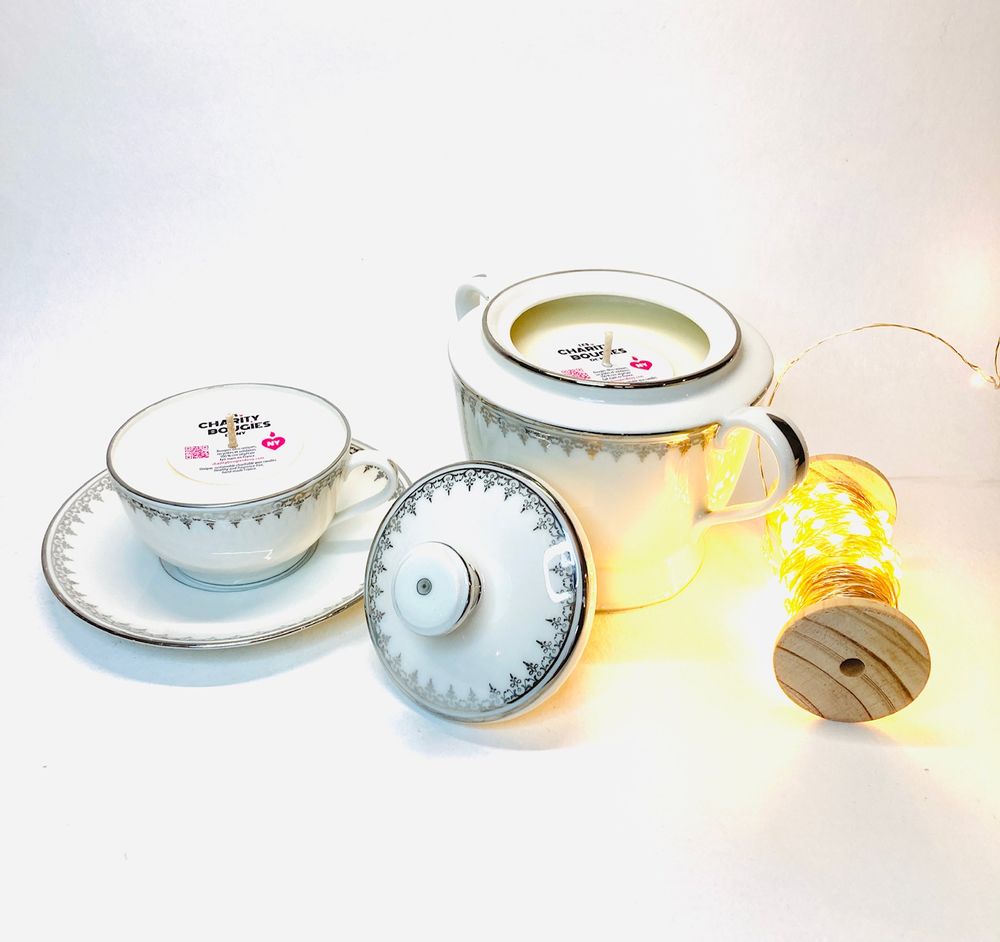 Candles - PORCELAIN CANDLE S AND M - CHARITY BOUGIES DE NY