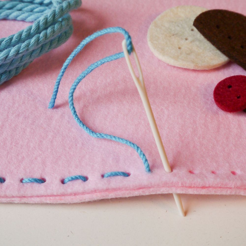 Gifts - Bag sewing kit - APUNT BARCELONA