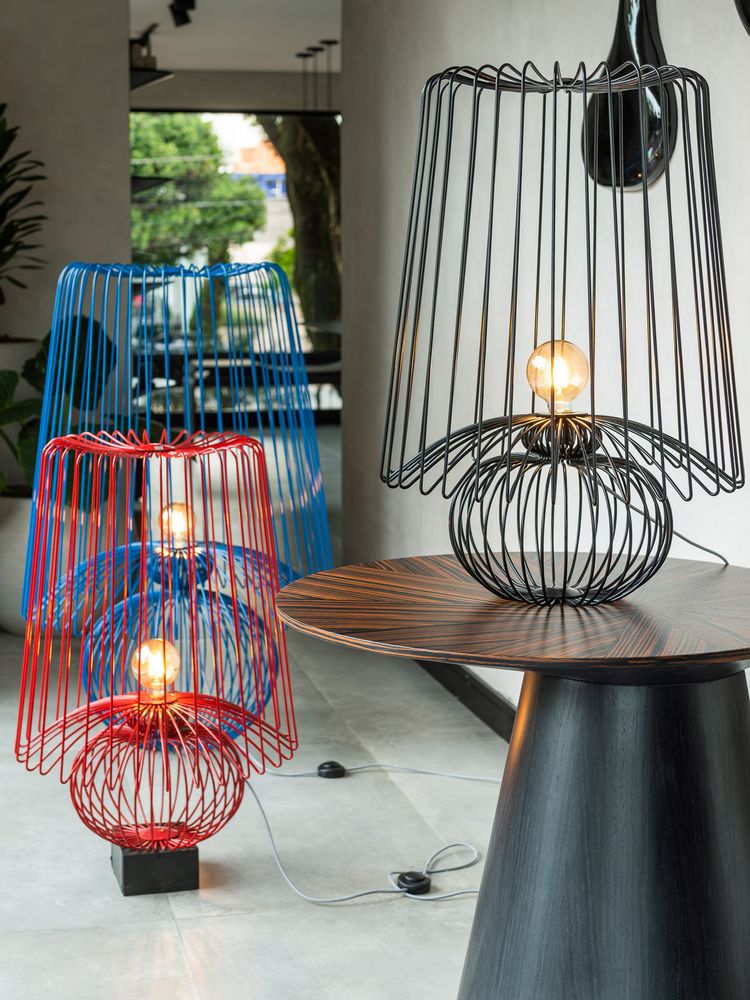 Decorative objects - Koy Floor Lamp - LARISSA BATISTA