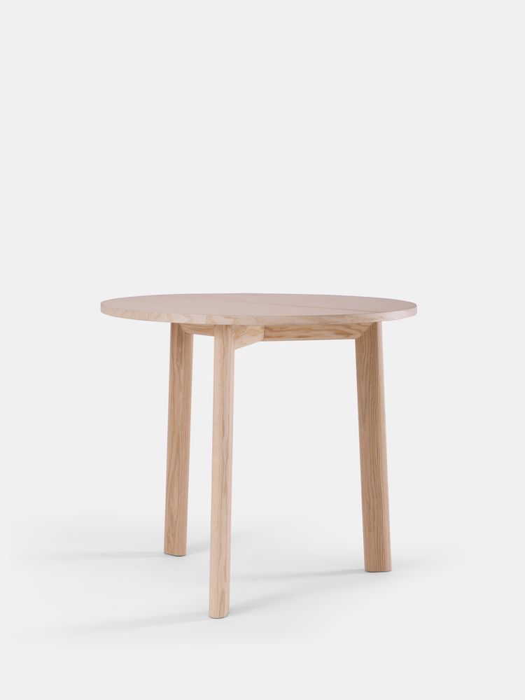 Dining Tables - Galta tripod table - KANN