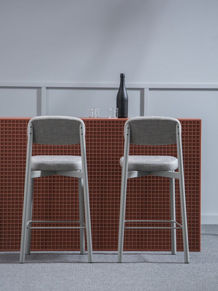 Stools - Residence 65 Chair - KANN