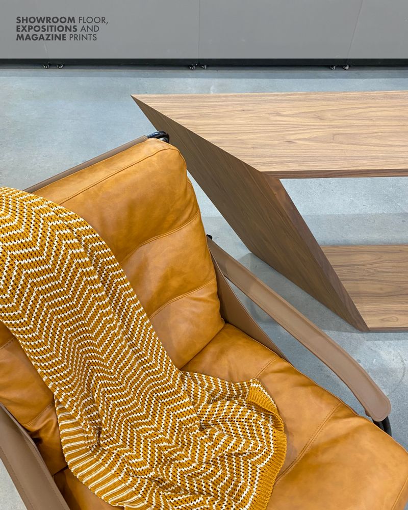 Design objects - Escher Console Table - LARISSA BATISTA