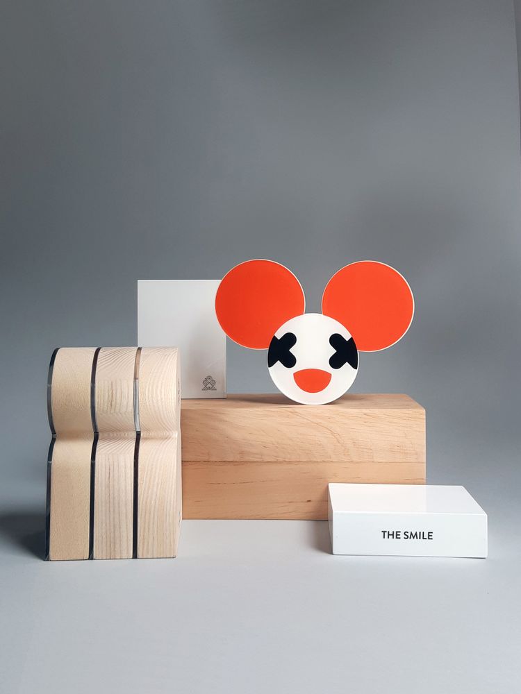 Design objects - ART FIGURINE: THE TRIPLE ICON. - ANTONIJA M.