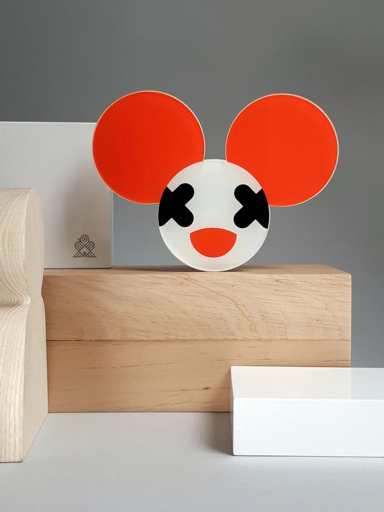Design objects - ART FIGURINE: THE TRIPLE ICON. - ANTONIJA M.
