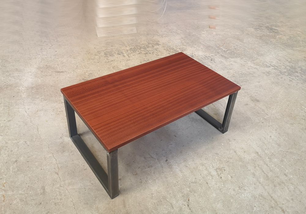 Tables basses - Table basse en acajou de type industriel - LIVING MEDITERANEO