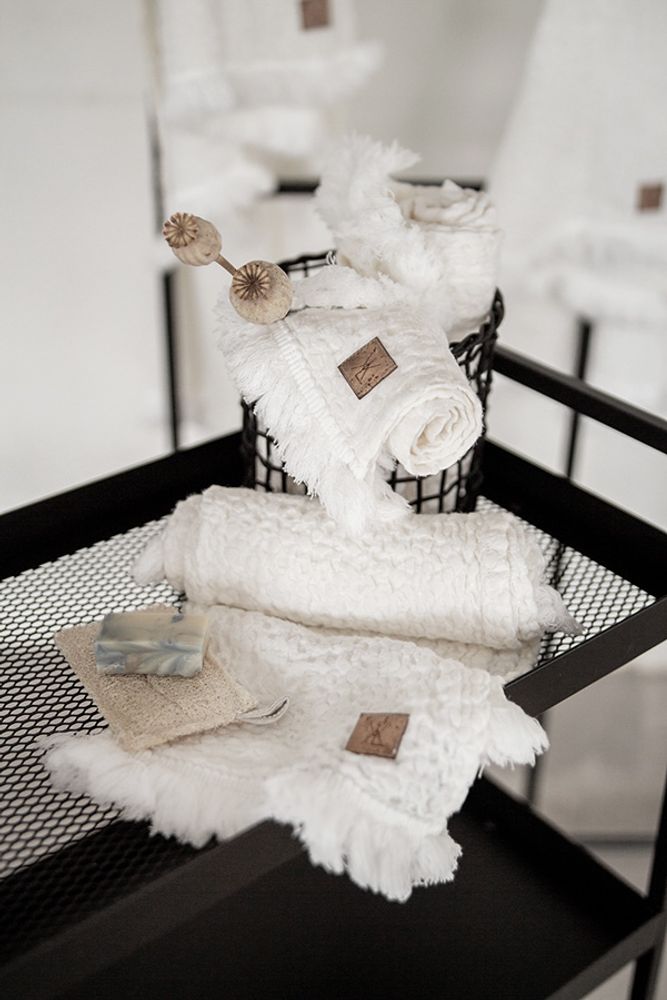 Bath towels - LINEN WAFFLE TOWEL, 44 x 80 cm - XERALIVING