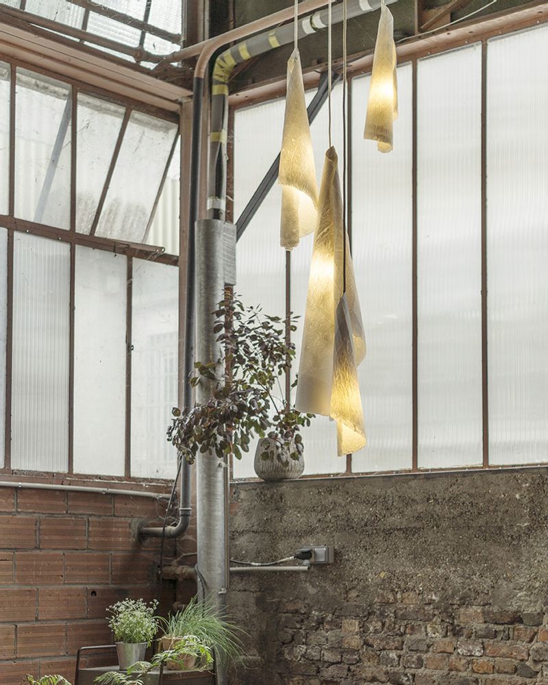 Outdoor hanging lights - Outdoor suspension ALBATROS - MU - LUMINAIRES ET MATÉRIAUX EN POLYMÈRE MINÉRAL SOUPLE